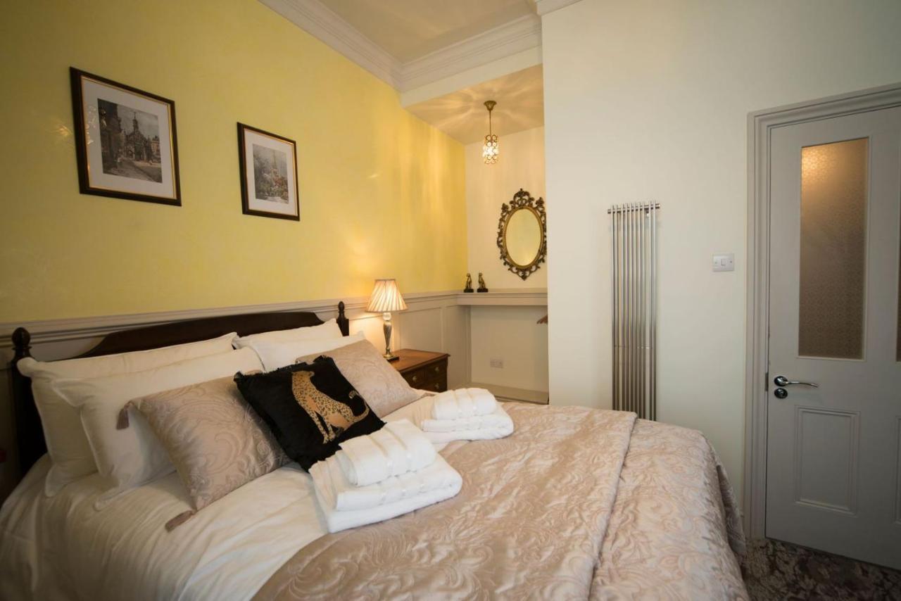 East Walls Hotel